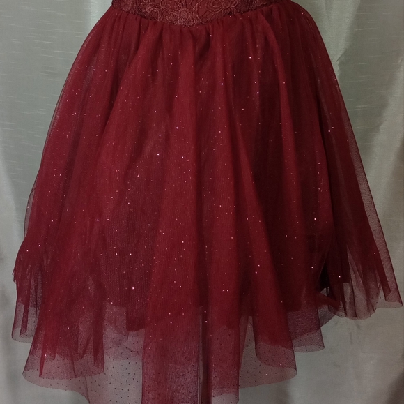Speechless Strapless Formal, Sparkles, Short burgundy Corset LaceUp Back, Lace,5 - Picture 9 of 12